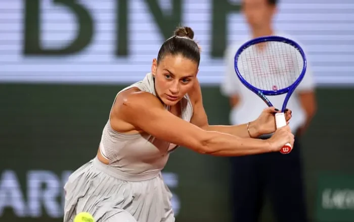 Marta Kostyuk v Mirra Andreeva: French Open 2026, women’s semi-finals – live