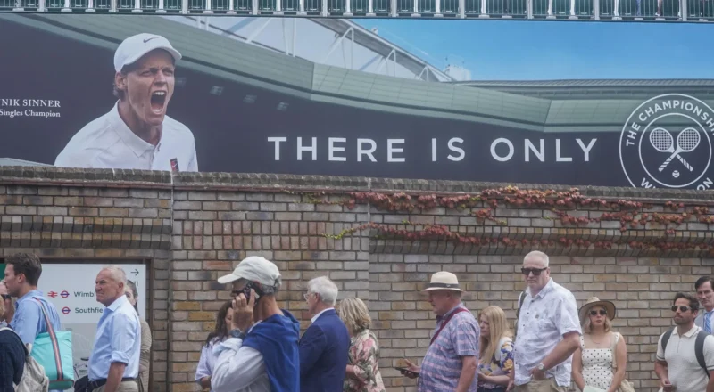 Wimbledon diary: Sinner’s mental metrics, elite queuing and gin-scented candles