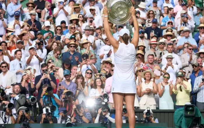 Top players tell Wimbledon they expect big increase in prize money this year