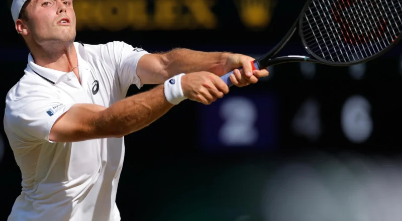 Tall order: the tactics Arthur Fery must employ to shock 6ft 6in Zverev