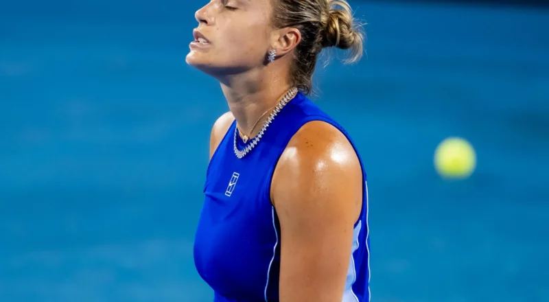 Can Aryna Sabalenka find a way to repair her collapsed form? | Tumaini Carayol